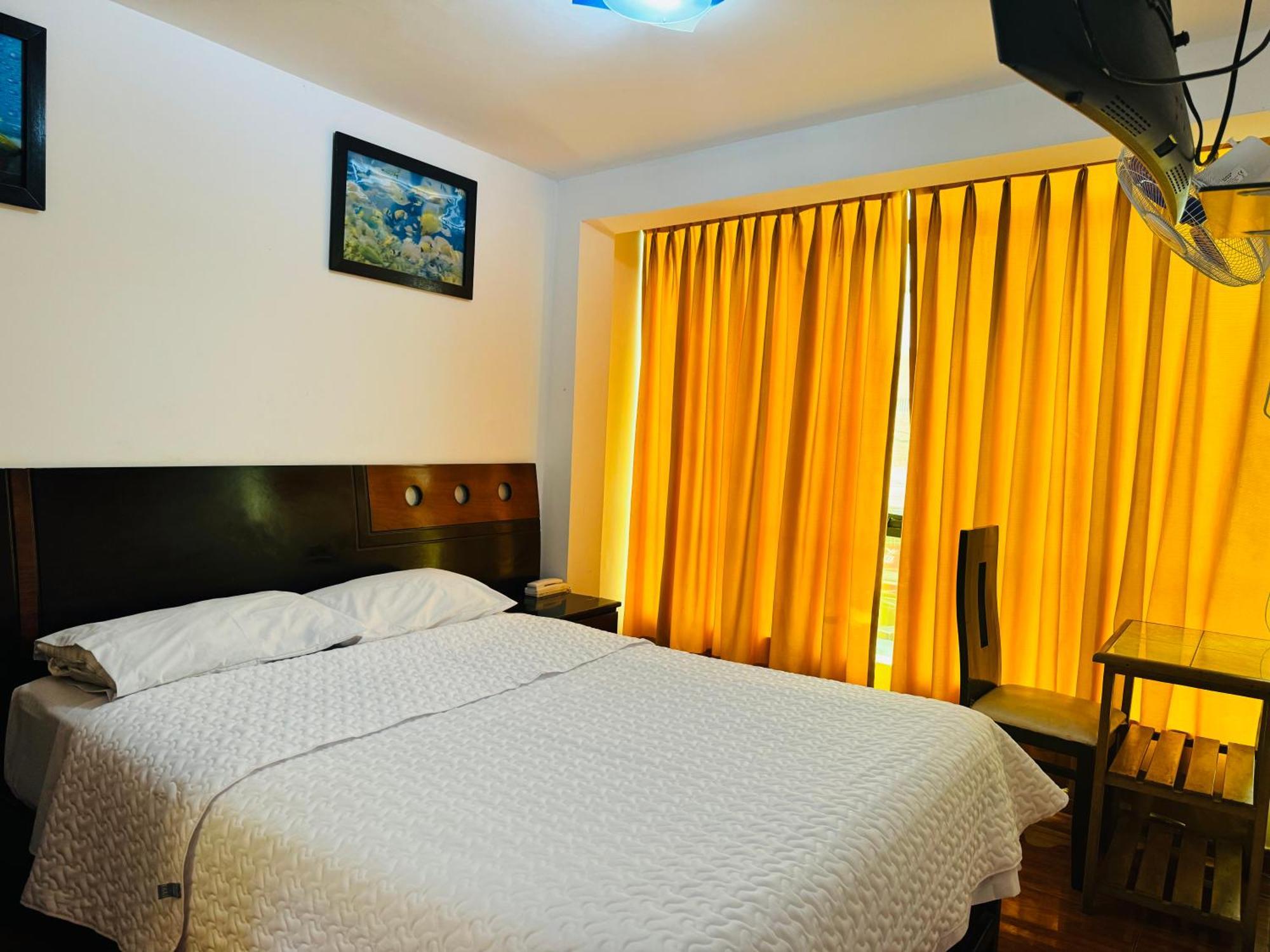 Puerto Bayovar Hotel Mala ภายนอก รูปภาพ